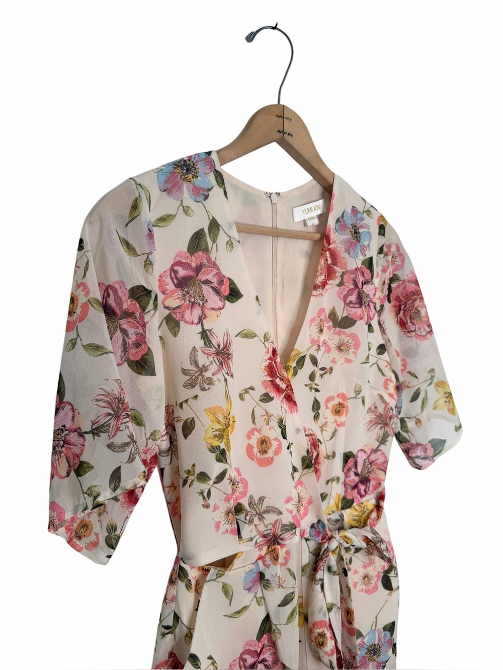 Yumi Kim Floral V-Neck Wrap Top Sheer Lined Short Sleeve Romper Shorts Size XS - Picture 2 of 8